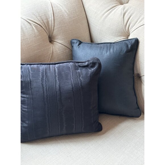 2 Santa Christmas Tapestry Pillows Black Background  Vintage Style 12” Each - Picture 5 of 12